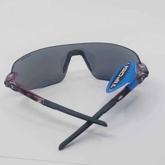 Tifosi Sunglasses Vogel T-F735. New, with tags. main image 7